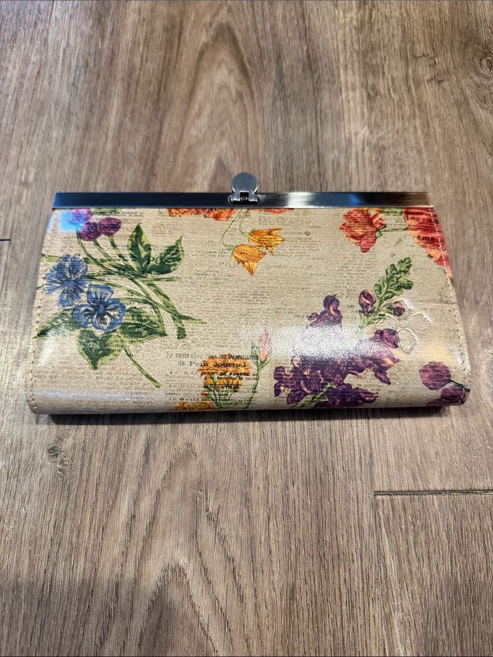 Patricia Nash Cauchy Leather Frame Floral Wallet in  Newspaper Print